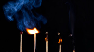 Matches blue smoke black background - a black background behind them free wallpaper