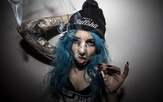 Aramenta bluehair hat smoking portrait - a black hat free wallpaper for desktop