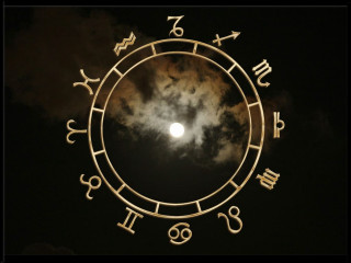 Full moon zodiac signs clouds - full moon free wallpaper for desktop