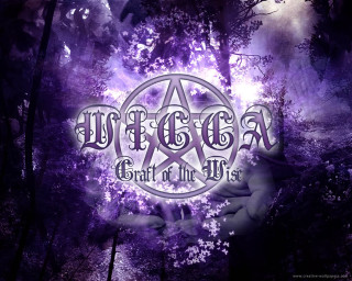 Purple pentagram hand holding image - a pentagramil free wallpaper