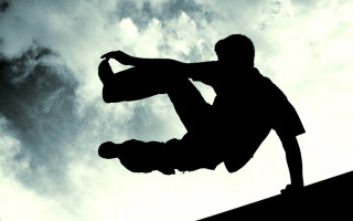 Man skateboard trick air feet - his foot free wallpaper
