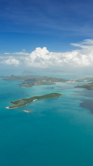 Tropical island plane window ocean 2 - free airplane wallpaper for mobile