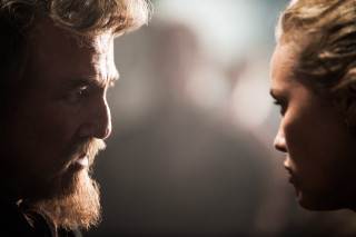 Bearded man woman renaissance dark - a beard free wallpaper