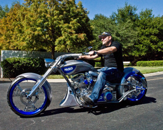 Man motorcycle forest sunny airbrush - daren bader free wallpaper