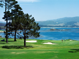 Golf course ocean view mountains 2 - a golf course free wallpaper