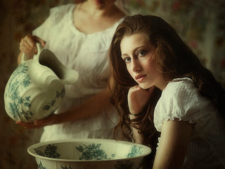 Woman holding tea pot two - anka zhuravleva free wallpaper for desktop