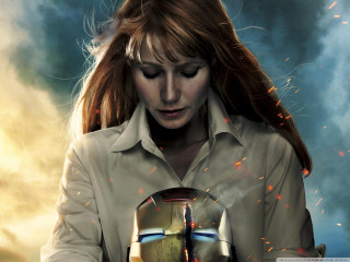 Woman shirt helmet cellphone looking - the screen free wallpaper