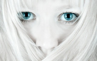White haired woman blue eyes 5 - abstract illusionism free wallpaper