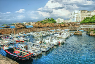 Boats docked harbor city cloudy - a bunch of boats free wallpaper