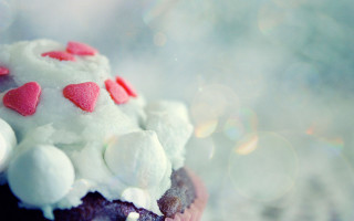 Close up cake white frosting 2 - a pastel free wallpaper