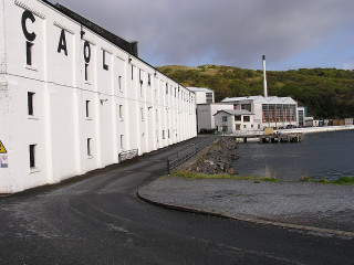 Building sign water boat next - arthouse free wallpaper