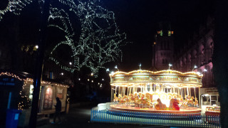 Merry go round city night - magical atmosphere free wallpaper