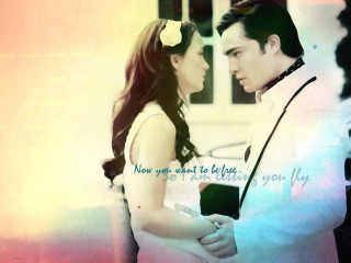 Man woman standing room wall 3 - a room free wallpaper for desktop