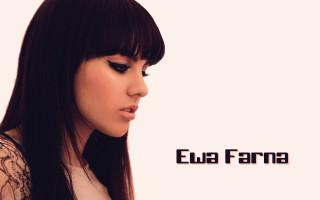 Woman long hair bangs white - eva frankfurther free wallpaper for desktop