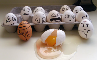 Carton eggs faces drawn egg 2 - expressive free wallpaper