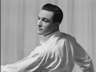 Woman white shirt hands hips 2 - studio portrait free wallpaper for desktop