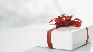 White box red ribbon bow - a white box free wallpaper for desktop