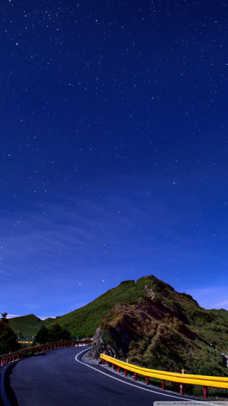 Road hill stars night full - a full moon free wallpaper for mobile