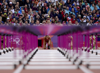 Group people pink chairs stadium - a stadium free wallpaper