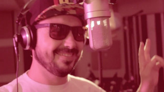 Man headphones hat recording studio - studio free wallpaper