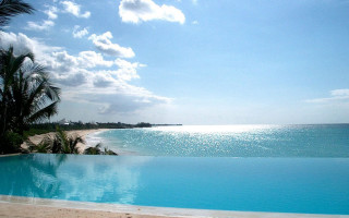 Large swimming pool ocean view - beautiful scenery free wallpaper