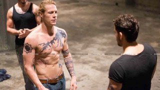 Man with tattoos beach boys - adam dario keel free wallpaper