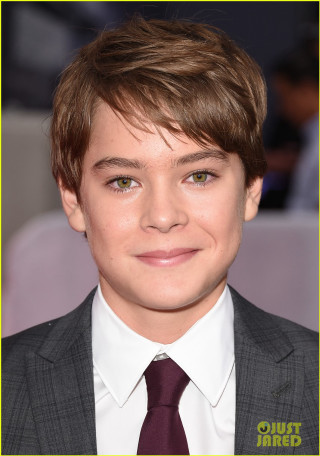 Young man smiling suit tie 2 - clark voorhees free wallpaper for mobile