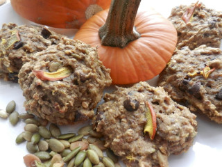 Plate pumpkins seeds background stock - pumpkin free wallpaper for desktop