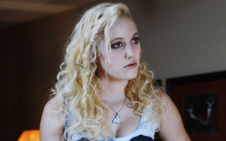 Blonde woman blue dress serious - carey morris free wallpaper for desktop