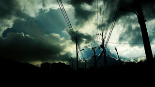 Dark sky clouds power lines - atmospheric free wallpaper