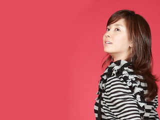 Woman black white striped shirt - chizuko yoshida free wallpaper for desktop