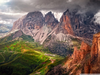 Mountain range valley road cloudy - a few cloud free wallpaper for desktop