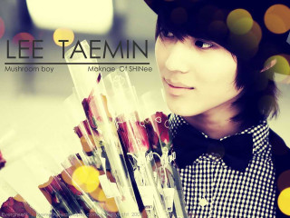 Man holding pens hat tie - his hand and a hat free wallpaper