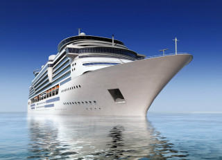 Cruise ship ocean blue sky 10 - realistic free wallpaper