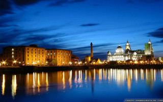 City skyline river night lights 16 - a cloudy sky free wallpaper for desktop