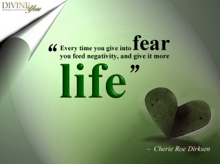 Green heart quote background image - a quote below free wallpaper