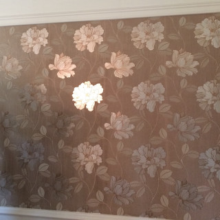 Flower pattern wall light fixture 2 - free light wallpaper for tablet