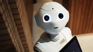 Robot smiling ai mitsu cybernetics - its hand free wallpaper for desktop