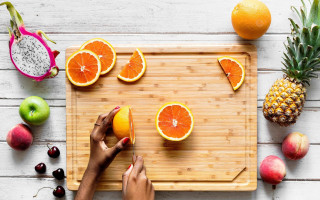 Orange cutting blue nails fruit - professional food photography free wallpaper