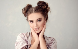 Woman rococo portrait browneyes brownhair - eye free wallpaper for desktop