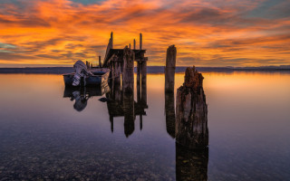 Dawn boat dock sunset art - free ship wallpaper