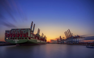 Ship dock sunset cityscape tiltshift - caspar wolf free wallpaper
