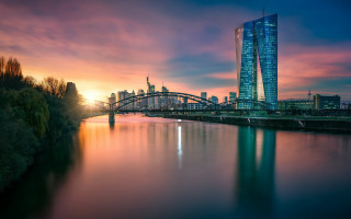 Bridge river city sunset blurry - a pink sky free wallpaper