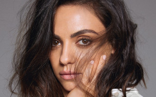 Woman longhair white shirt portrait 10 - head and shoulders portrait free wallpaper for desktop