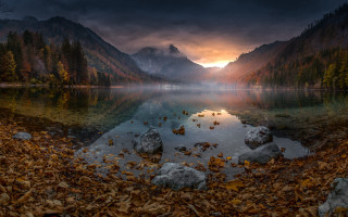 Lake mountains trees autumn ruins - lake free wallpaper