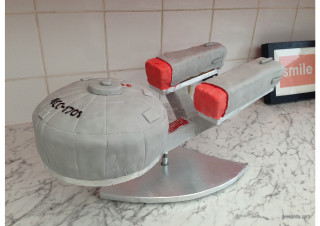 Cake space shuttle smiling countertop - eve ryder free wallpaper