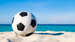 Soccer ball beach ocean sunny - andrew robertson free wallpaper