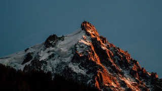 Mountain fullmoon autumnfire campfire flame - caspar wolf free wallpaper