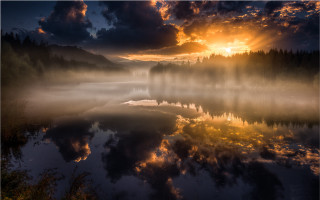 Lake sunset clouds reflection autumn - reflective free wallpaper