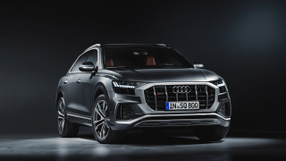 Audi suv silver spotlight 3d - 8k photorealistic free wallpaper
